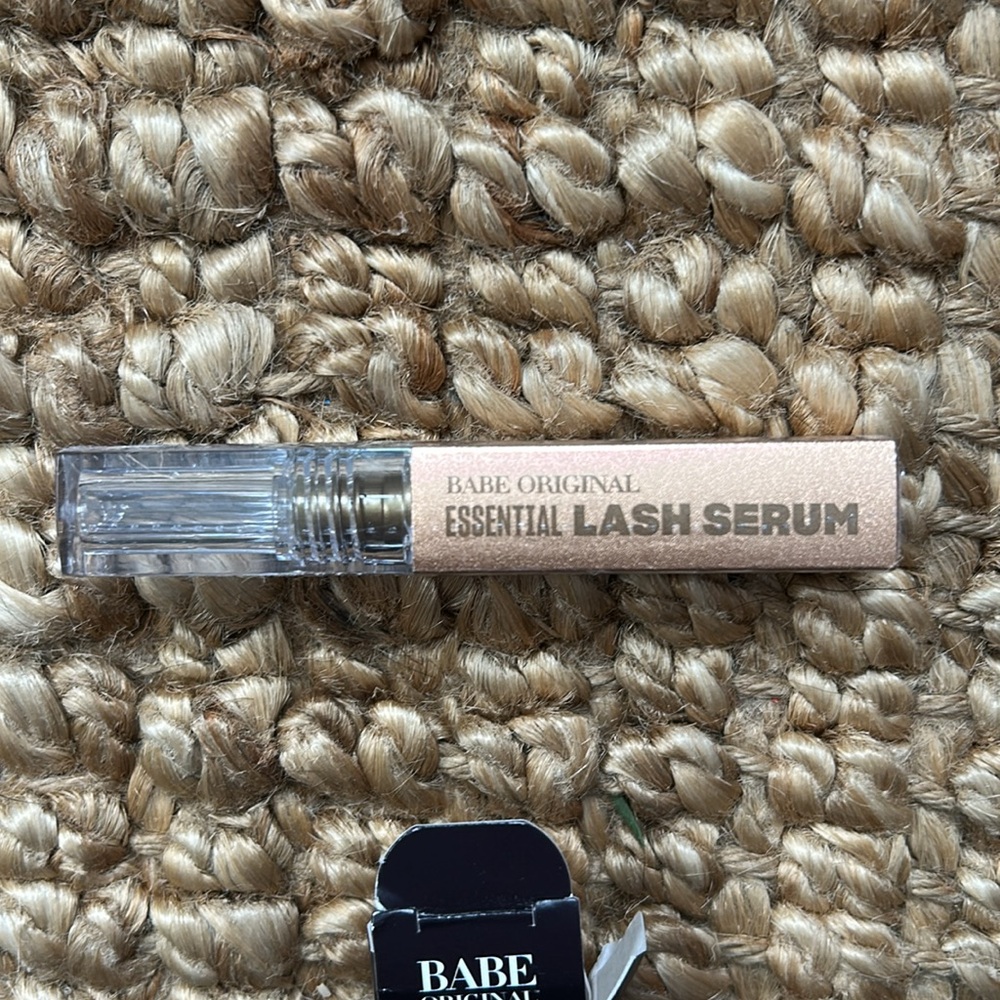 Babe Original Essential Lash Serum - Picture 4 of 4